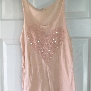 Thin tank top with heart