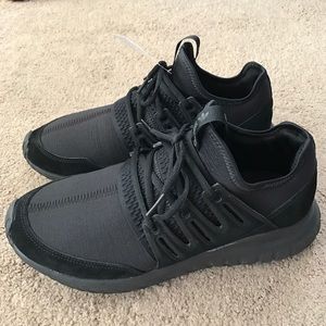 Adidas Tubular Radial Size: 9 Black