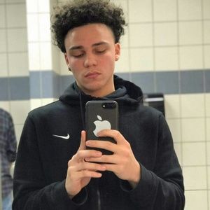 Meet your Posher, Mark