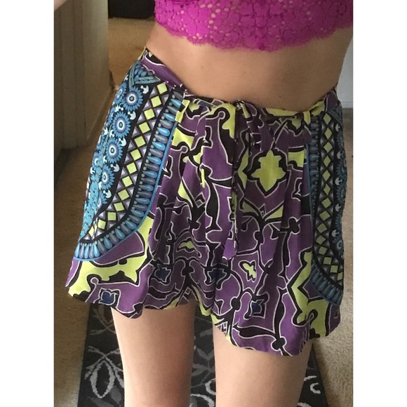 {LF Mika & Gala} Purple Printed Shorts - Picture 7 of 8