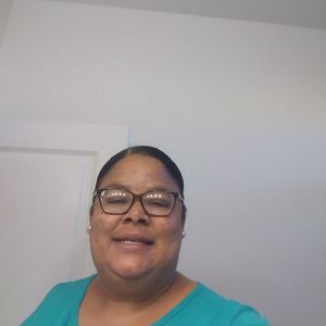 Meet your Posher, Beverly