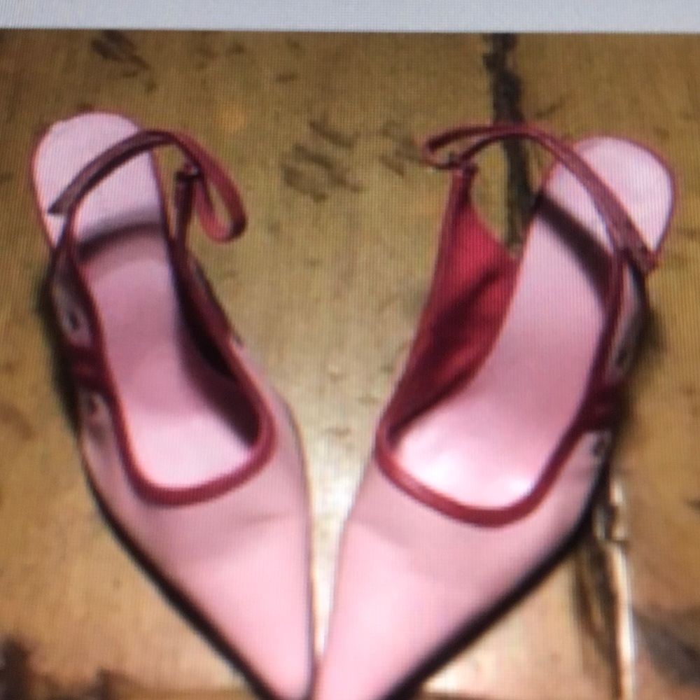 Bonnie like pink heels