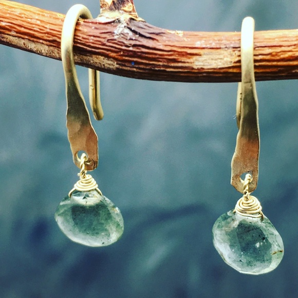 Handmade 14k Gold Moss Aquamarine earrings - Picture 2 of 5