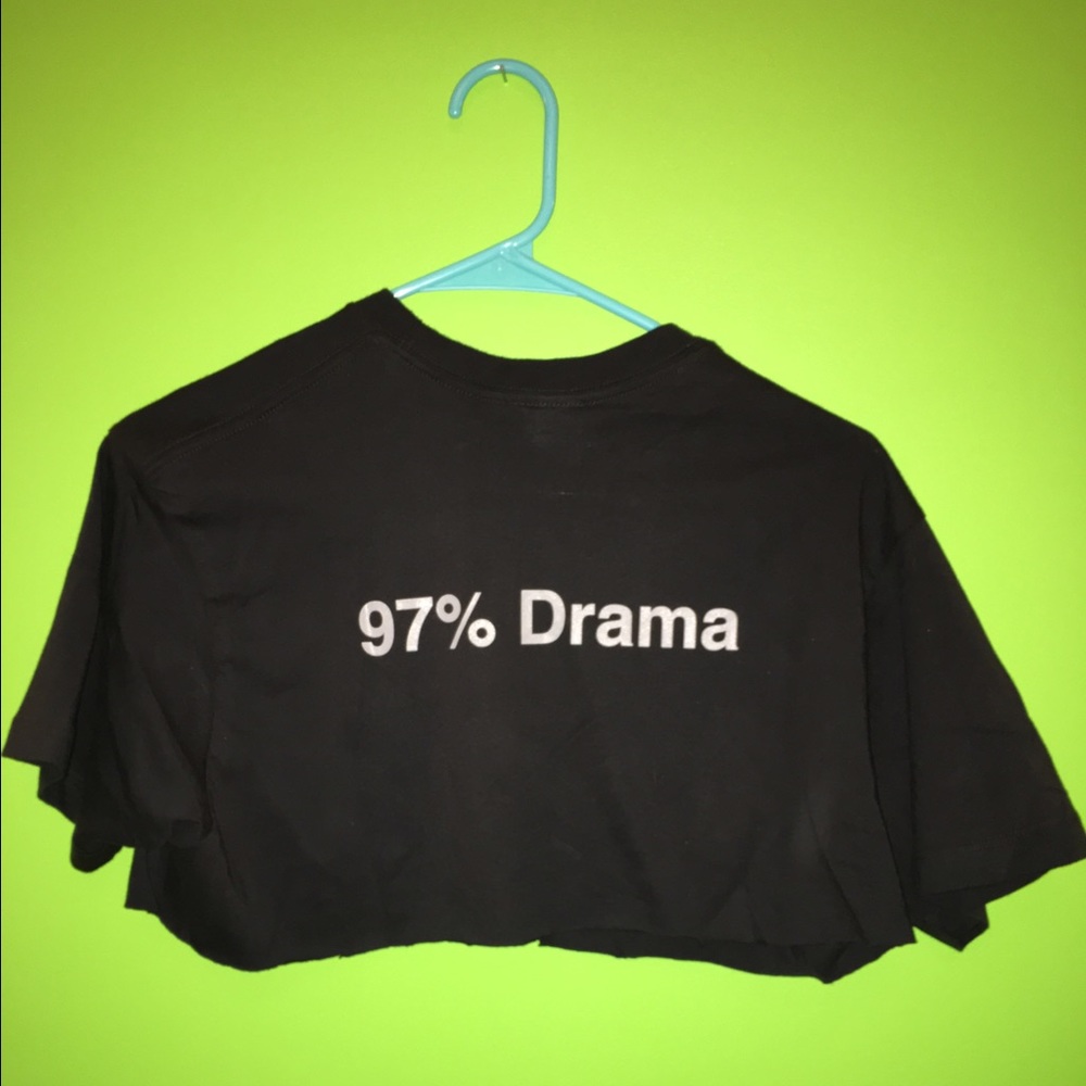 97% DRAMA 3% BODY FAT Cropped Tee 💪