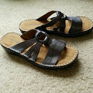 Metallic brown sandals Naturalizer
