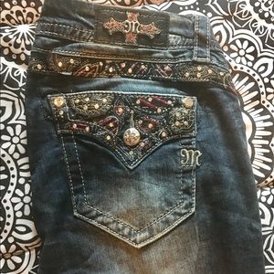 Jeweled Paisley Print Miss Me size 30 inseam 35