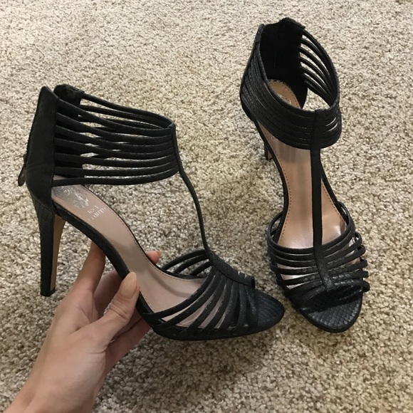 Vince Camuto Shoes - Black snakeskin Vince Camuto heels