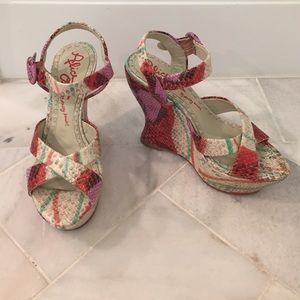 Alice and Olivia snake embossed wedges Size 6