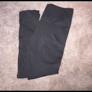 Lululemon ankle leggings, high rise