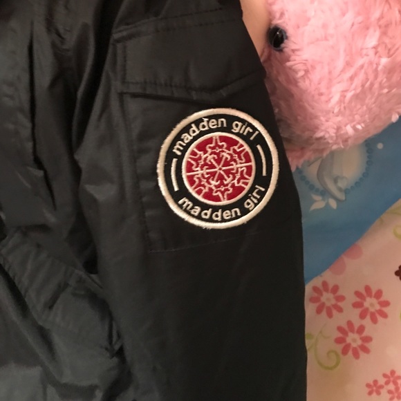 Winter jacket - Picture 3 of 3