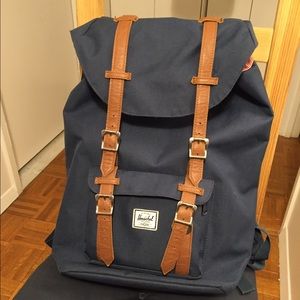 Herschel Little America Mid Volume Backpack Blue
