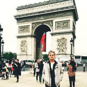 Meet your Posher, Will