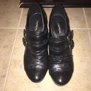 X Appeal size 9 booties worn less than 5 times