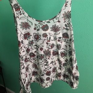 Cute h&m tank top.