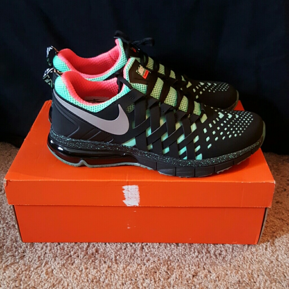 Men's Nike shoes