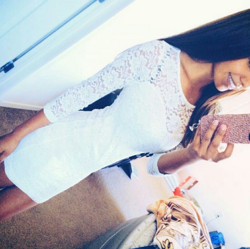 White 3/4 SLEEVE DRESS
