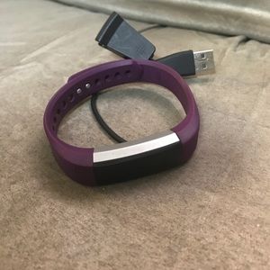 Fitbit Alta (Purple)