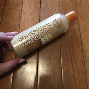 Forever Frosting - Bath & Body Works Lotion