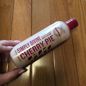 Simply Divine Cherry Pie Lotion - Bath & Body