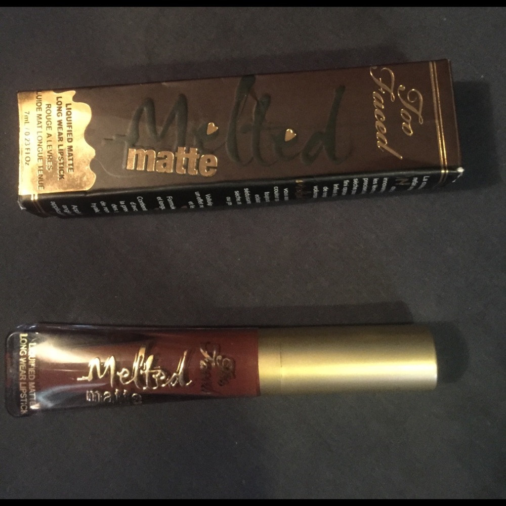 Two faced melted matte READ DESCRIPTION