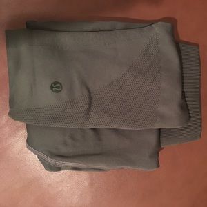 Olive green Lululemon Leggings NWOT