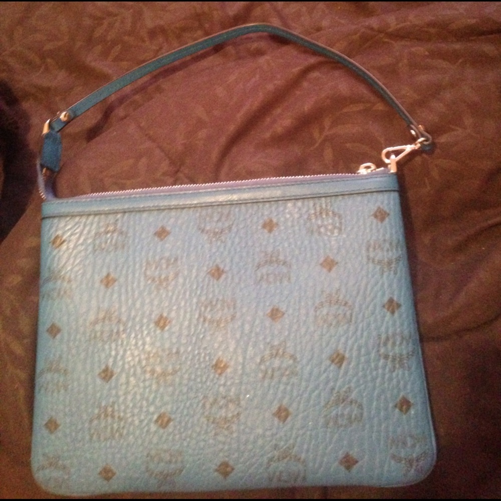 Hand bag