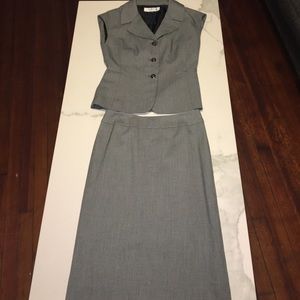 Grey skirt suit