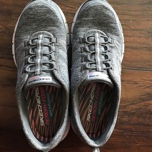 Grey Skechers sneakers no lace