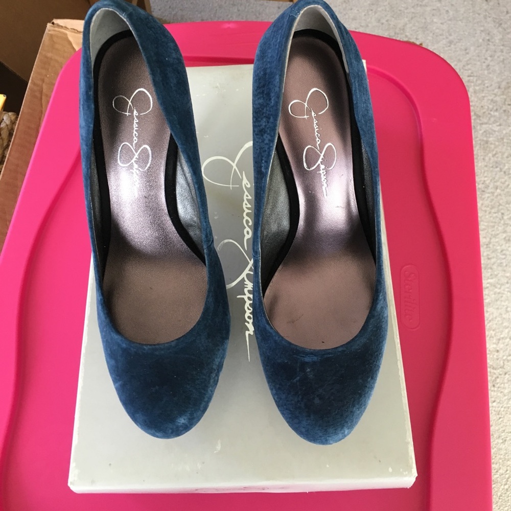 SOLD!!!!! 👍Jessica Simpson platform heels