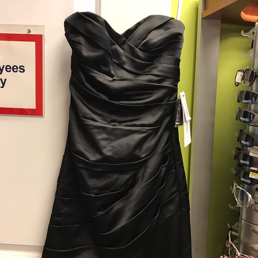 David's Bridal size 2 Black Strapless Gown