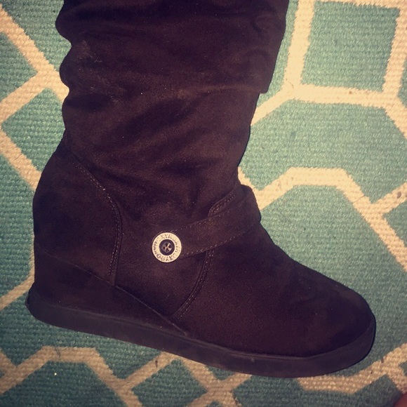 Roxy Brown Boots - Picture 4 of 4