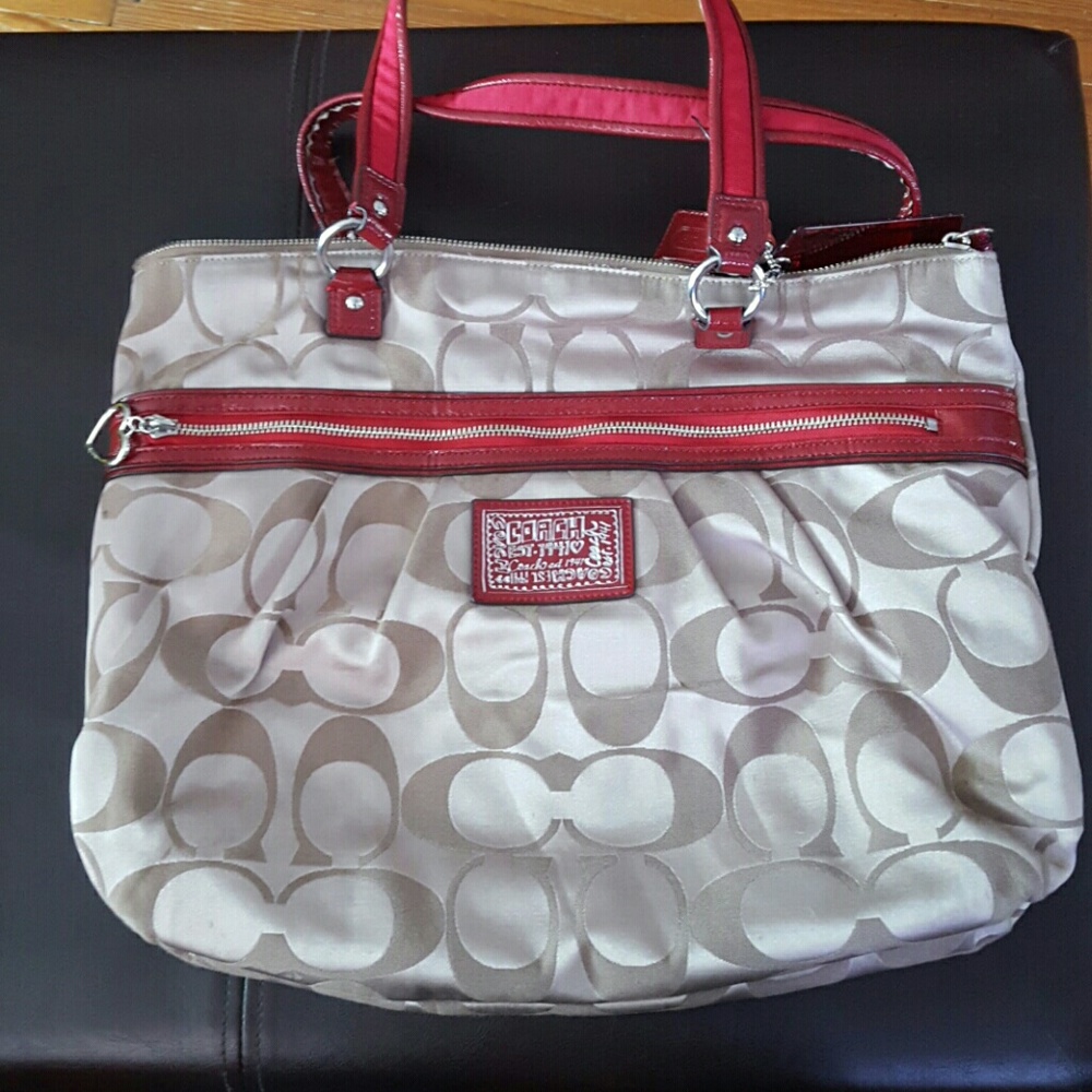 Authentic Coach Poppy Bag