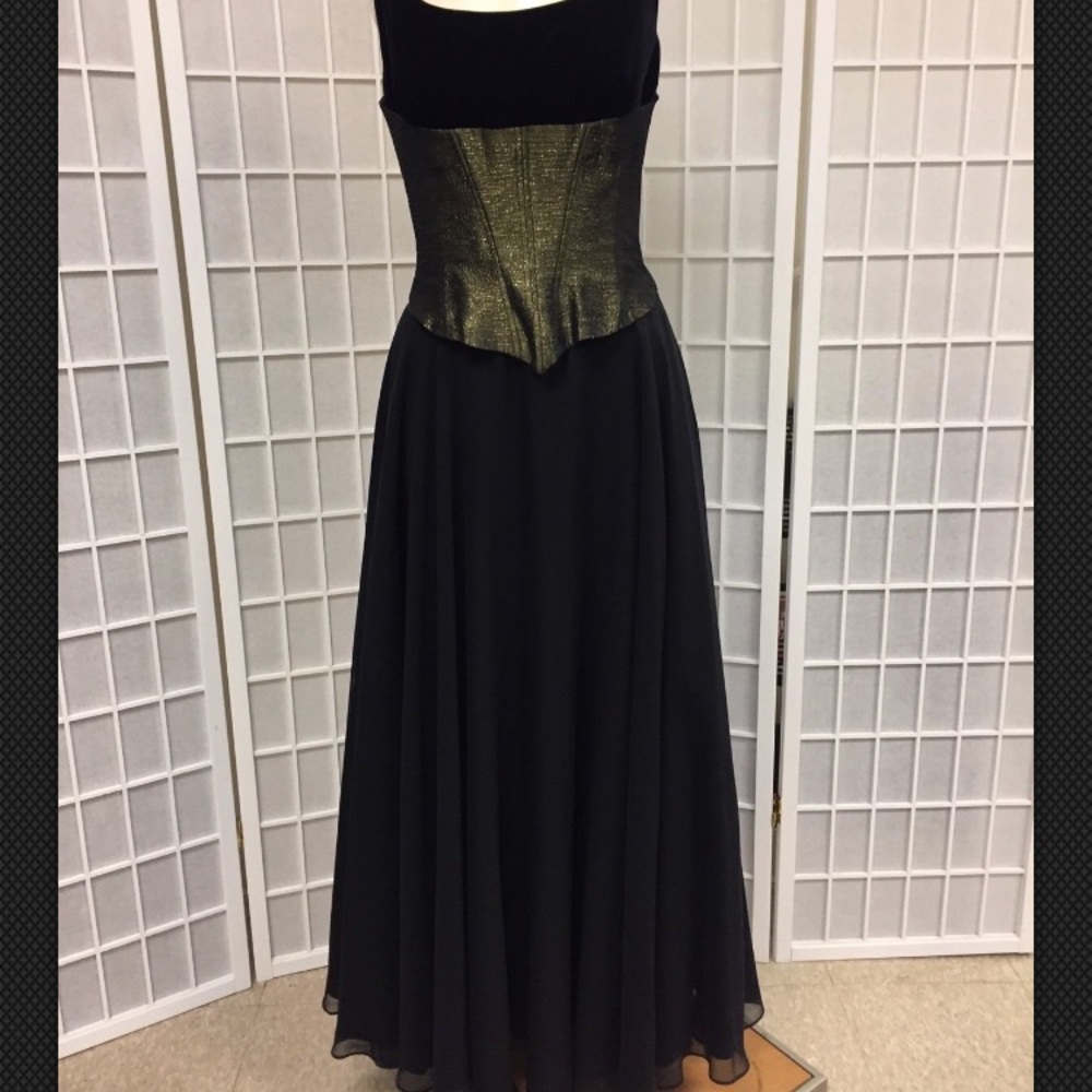 Algo woman Cocktail Dress black gold new size 8