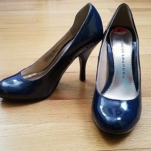 Low heel, navy blue, size 6 shoes