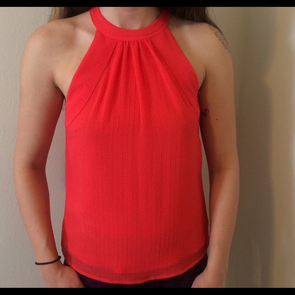 NEVER WORN. red top