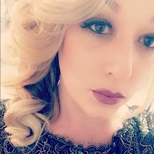 Meet your Posher, Jaclyn