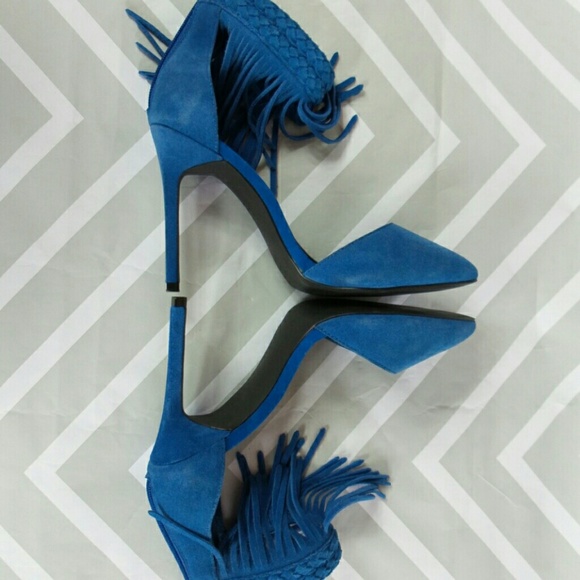 SOLD Steve Madden Melia blue suede fringe heels - Picture 6 of 8