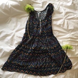 Tribal Print dress with zipper