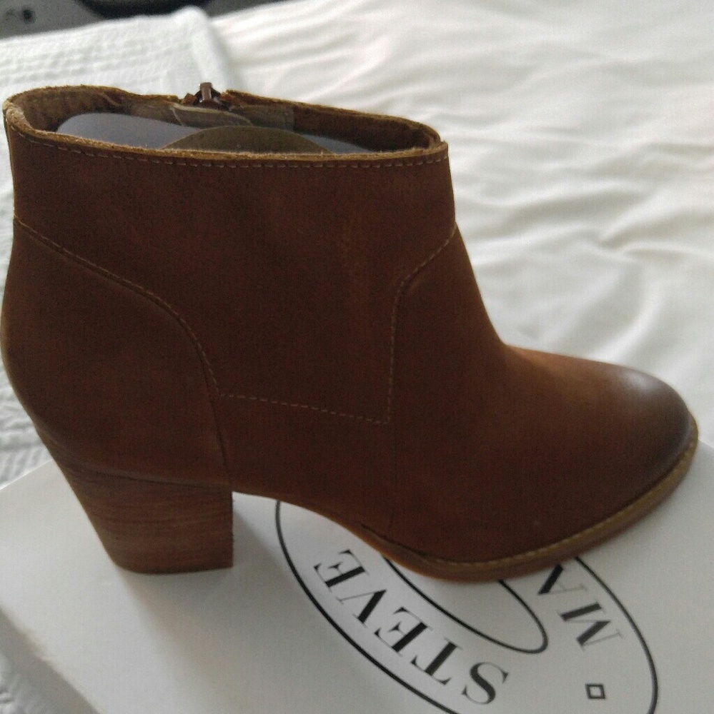 Booties - Picture 3 of 3