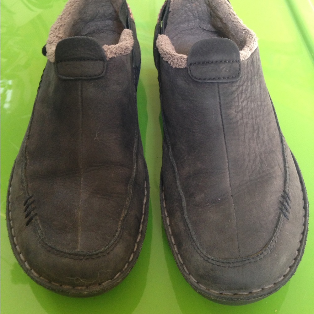 Leather Teva slip-ones
