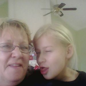 Meet your Posher, Sandy