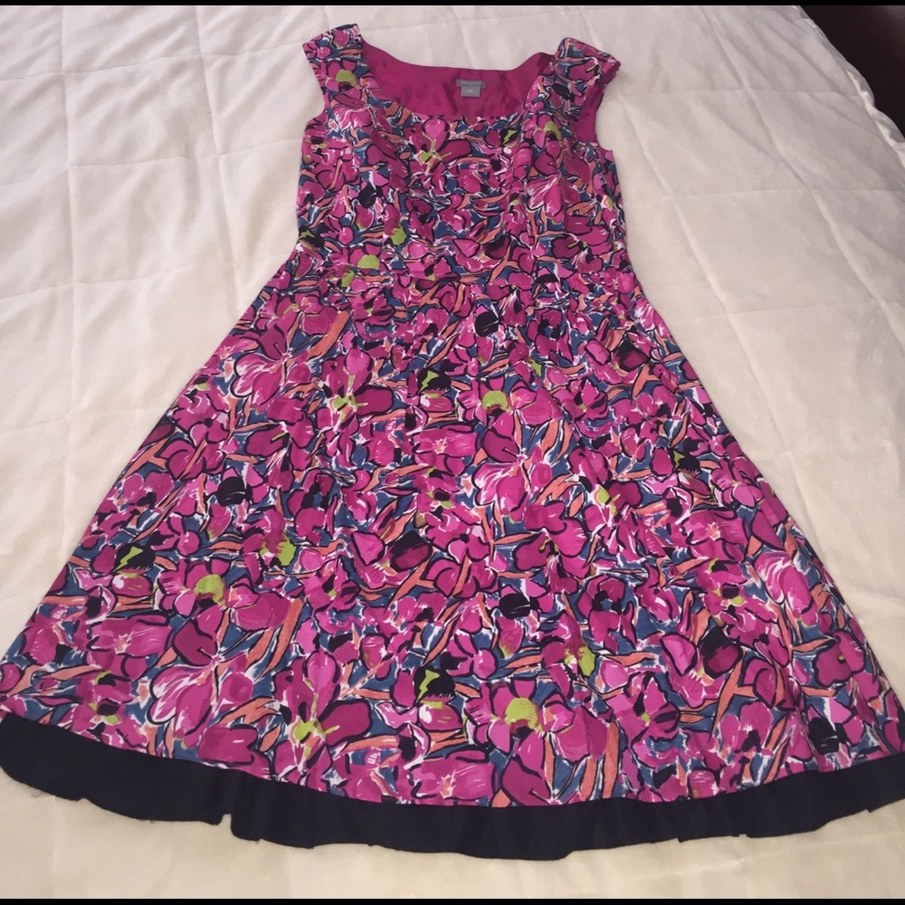 Adorable Spring Dress - Picture 2 of 2