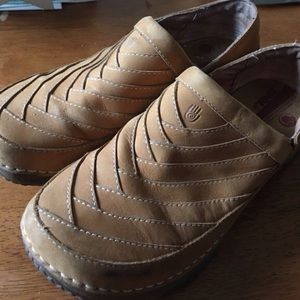 Leather Teva slip-ones