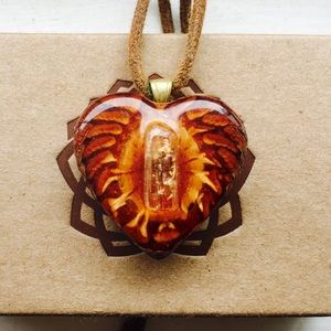 third eye pinecone 🌲👁💛