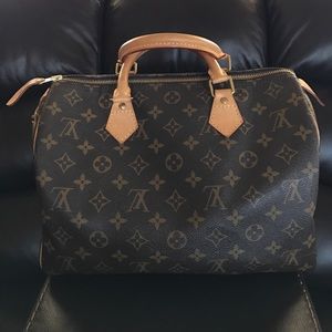 LOUIS VUITTON Monogram Speedy 30 100% Authentic
