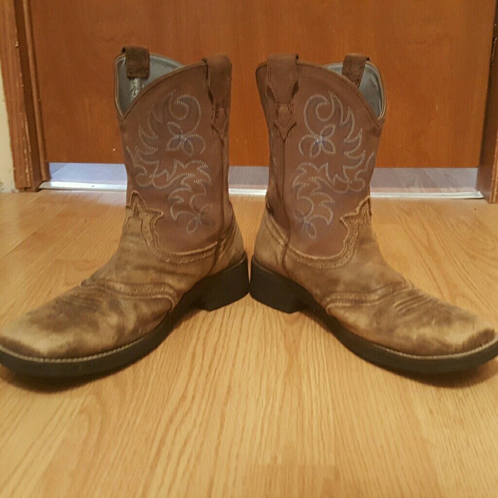 Ariat Cowgirl Boots