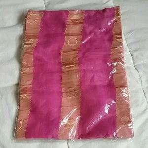 Lightweight Woven Scarf