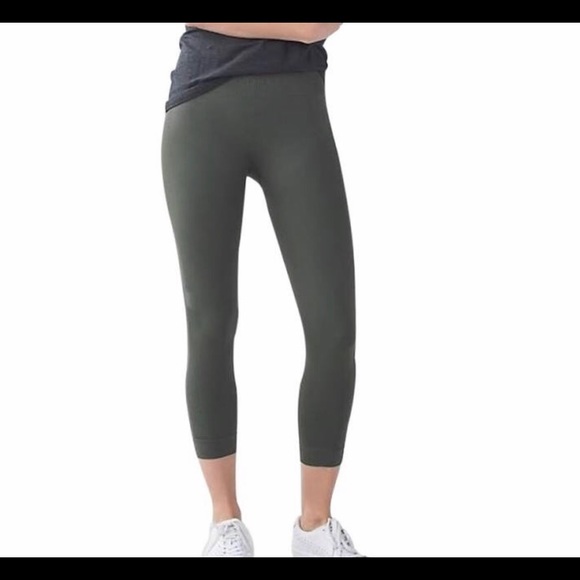 lululemon athletica Pants - Lululemon "Zone in Crop" in olive green.