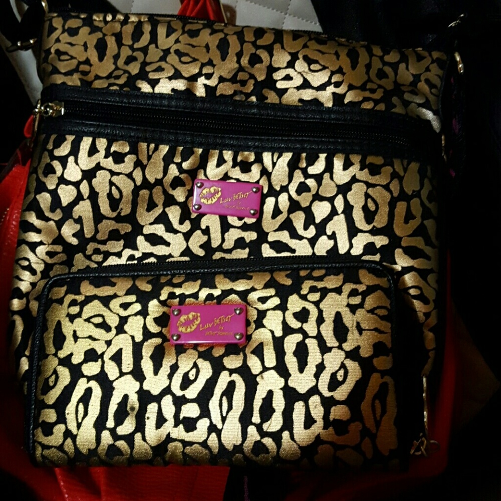 purse and wallet
