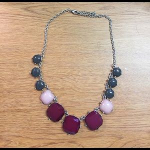 Statement necklace with adjustable clasp